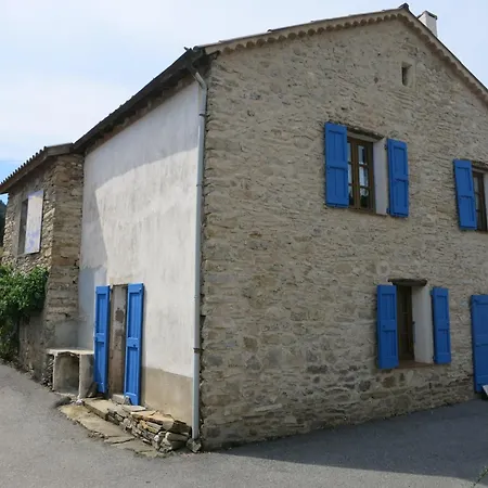 Dans Les Alpes De Haute-provence Holiday home Clumanc
