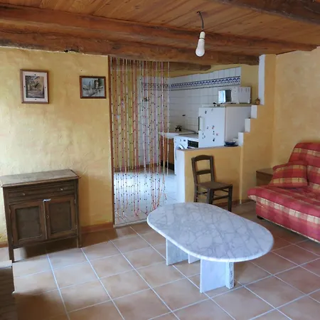 Holiday home Dans Les Alpes De Haute-provence *